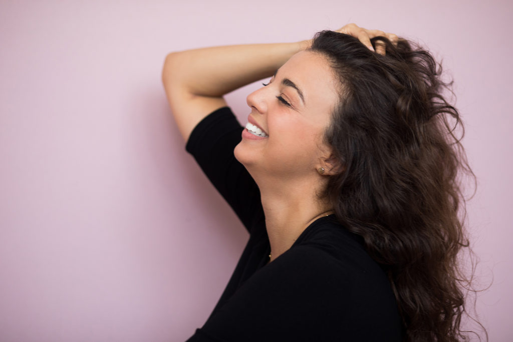 Photothérapie portrait femme à Nantes